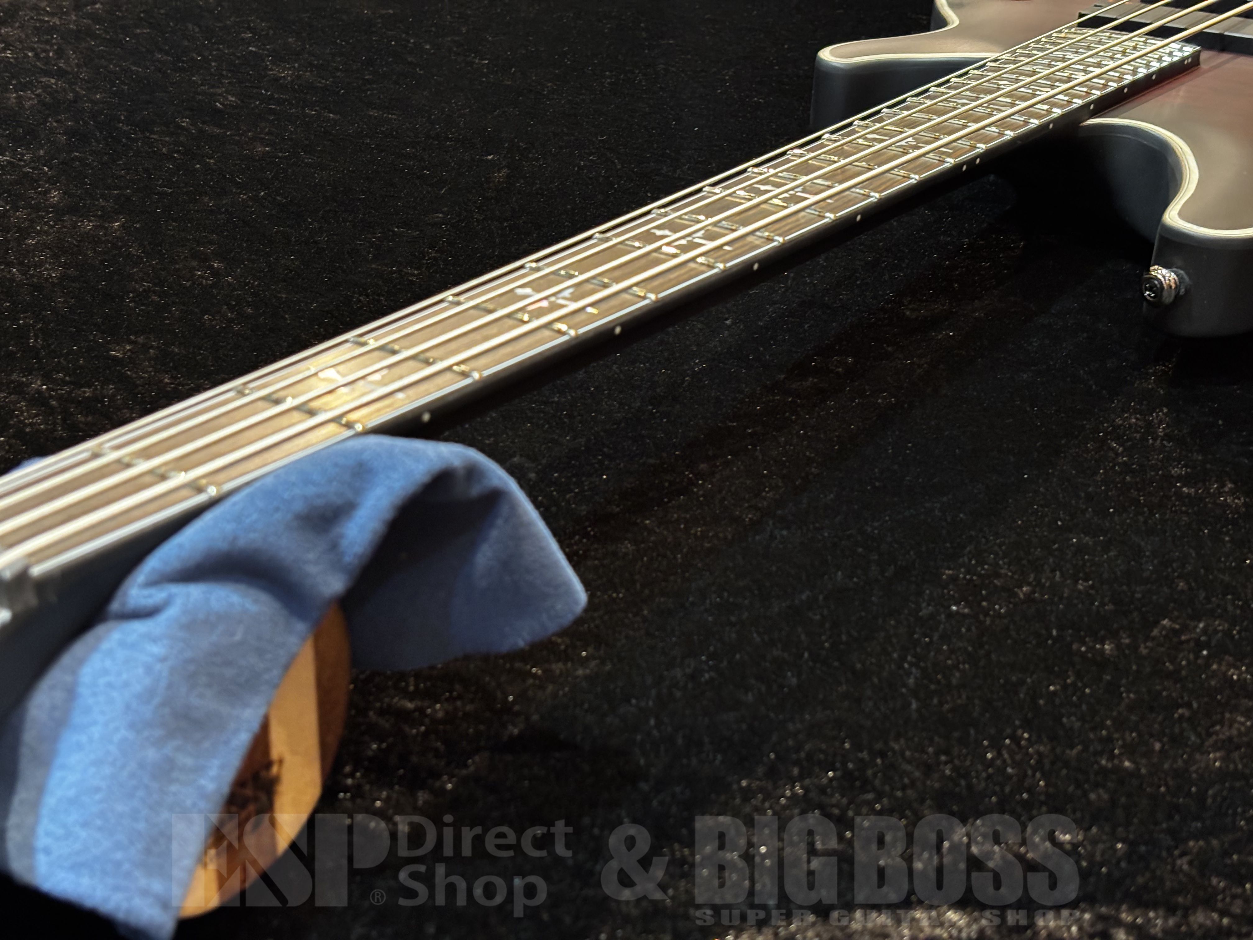 SCHECTER（シェクター）HELLRAISER EXTREME-4【Crimson Red Burst Satin】