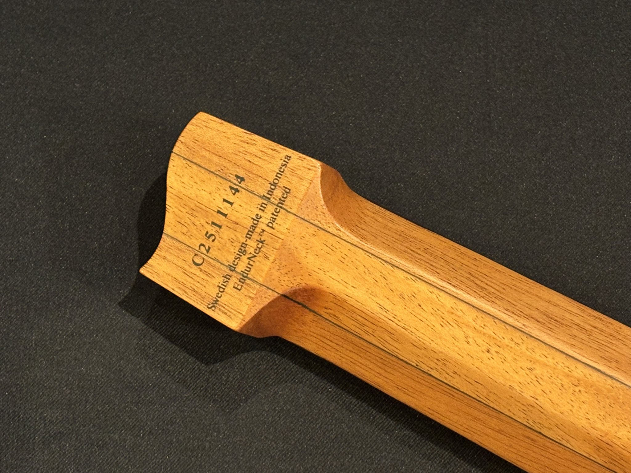 【即納可能】Strandberg(ストランドバーグ) Salen Jazz NX 6 / Natural 京都店