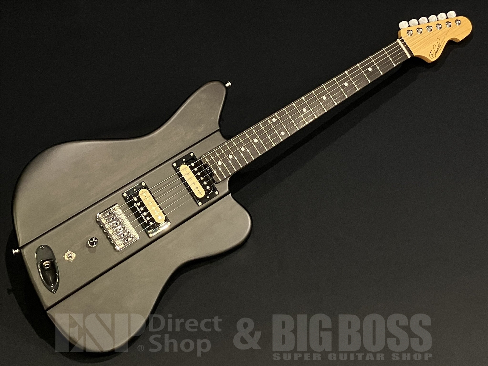 【即納可能】EDWARDS (エドワーズ)Platinum Edition KARMASTER (9mm Parabellum Bullet/滝 善充 Model) 京都店