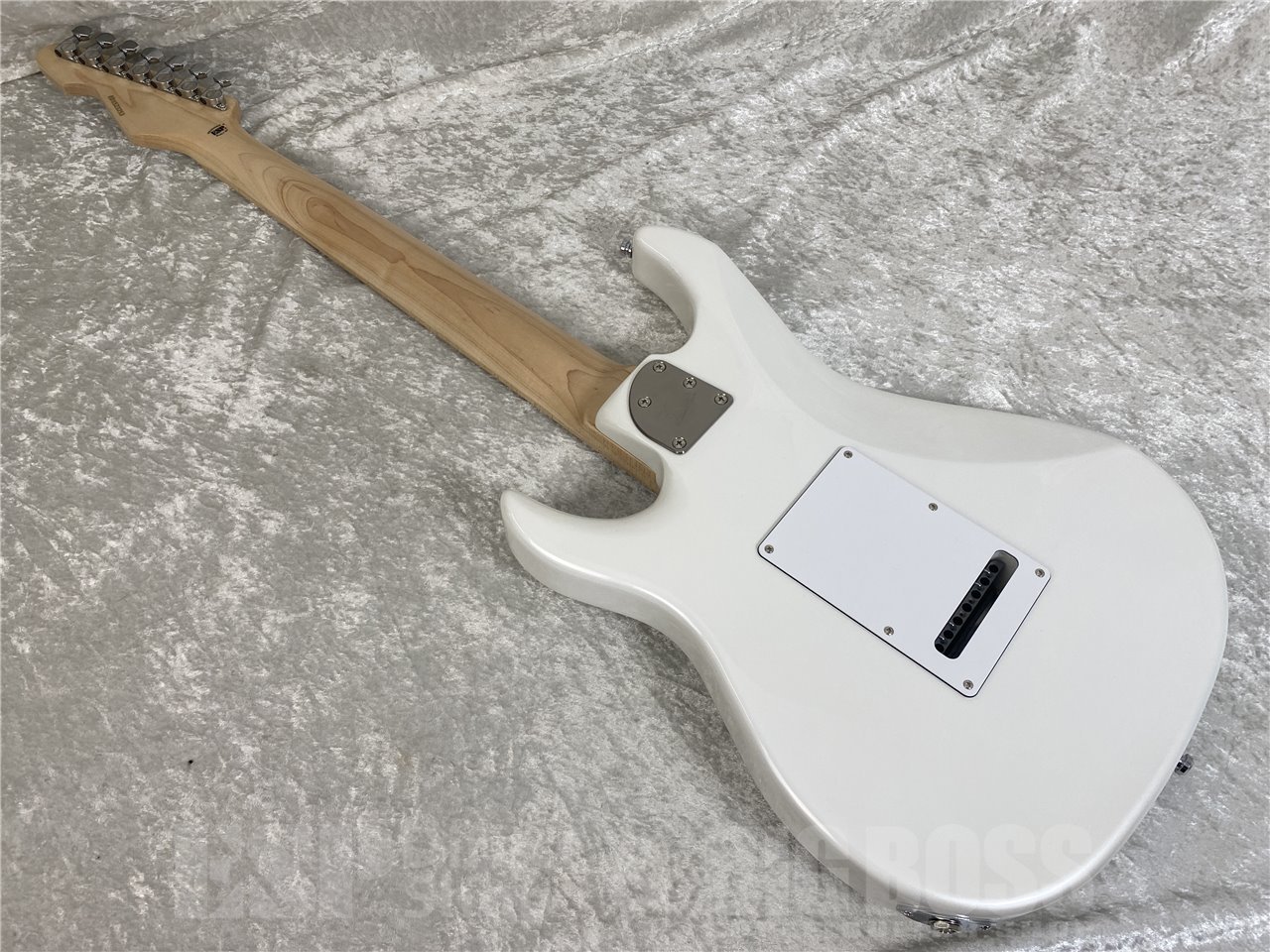 【即納可能】EDWARDS(エドワーズ) E-SYUNAPPER-7 (Pearl White) お茶の水駅前店(東京)