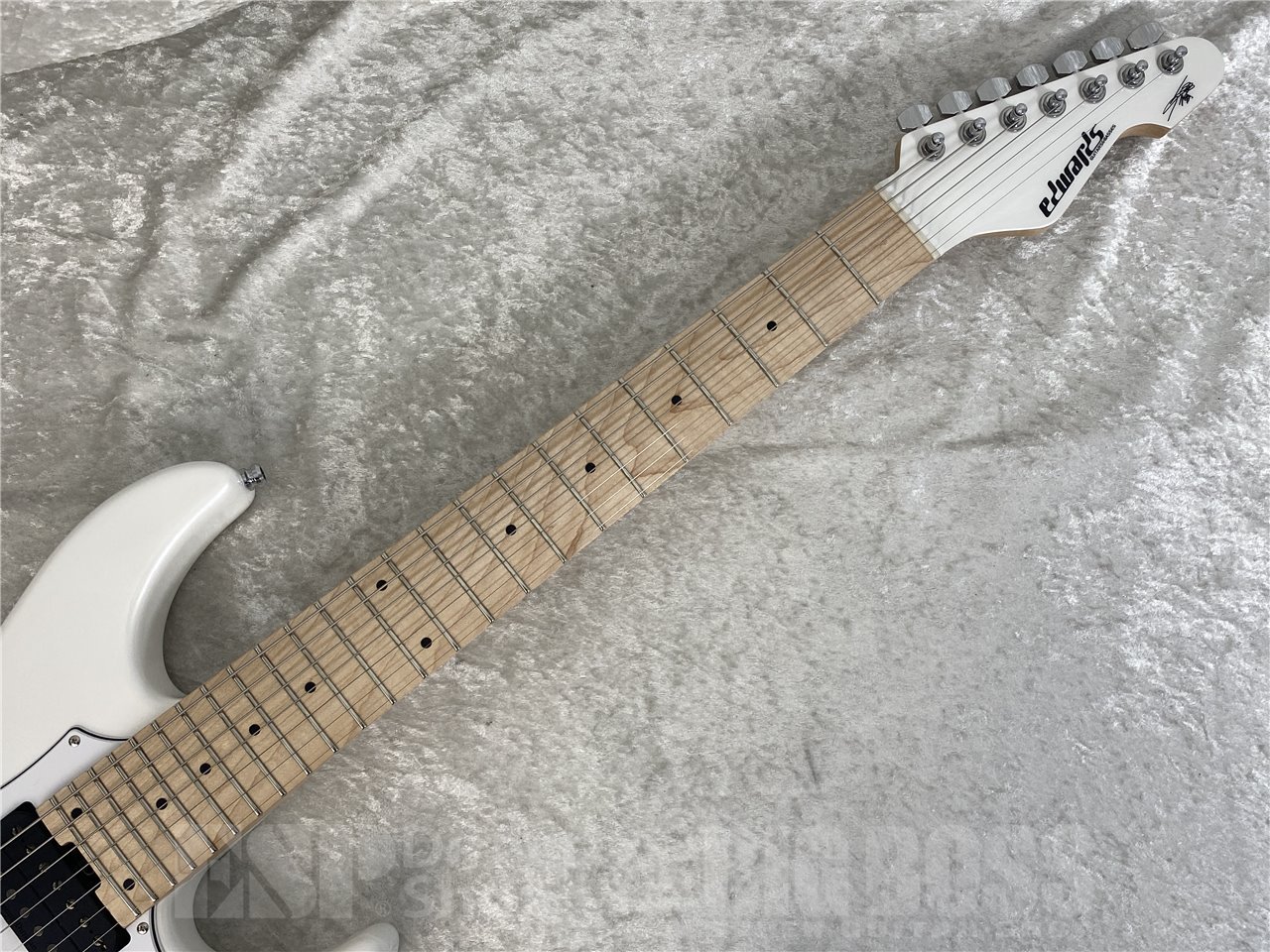 【即納可能】EDWARDS(エドワーズ) E-SYUNAPPER-7 (Pearl White) お茶の水駅前店(東京)