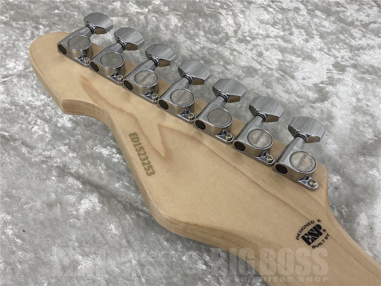 【即納可能】EDWARDS(エドワーズ) E-SYUNAPPER-7 (Pearl White) お茶の水駅前店(東京)