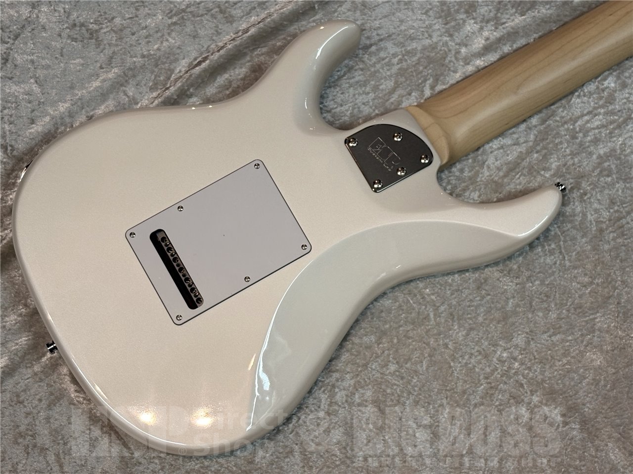 【即納可能】EDWARDS(エドワーズ) E-SYUNAPPER-7/Pearl White (GALNERYUS/SYU Model)【7弦ギター】 広島店