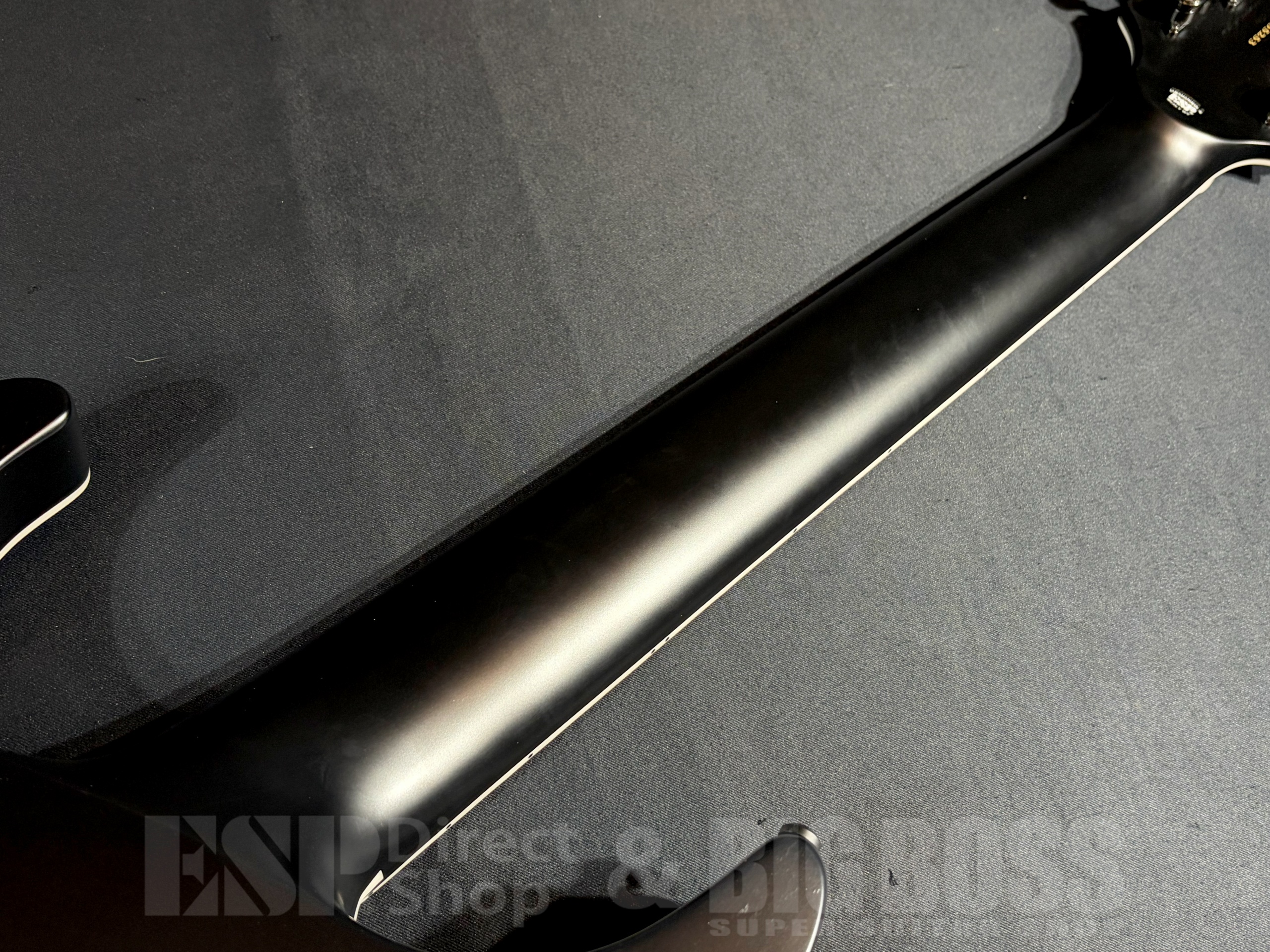 【即納可能】E-II(イーツー) HRF NT-8B / Black Satin 大阪店