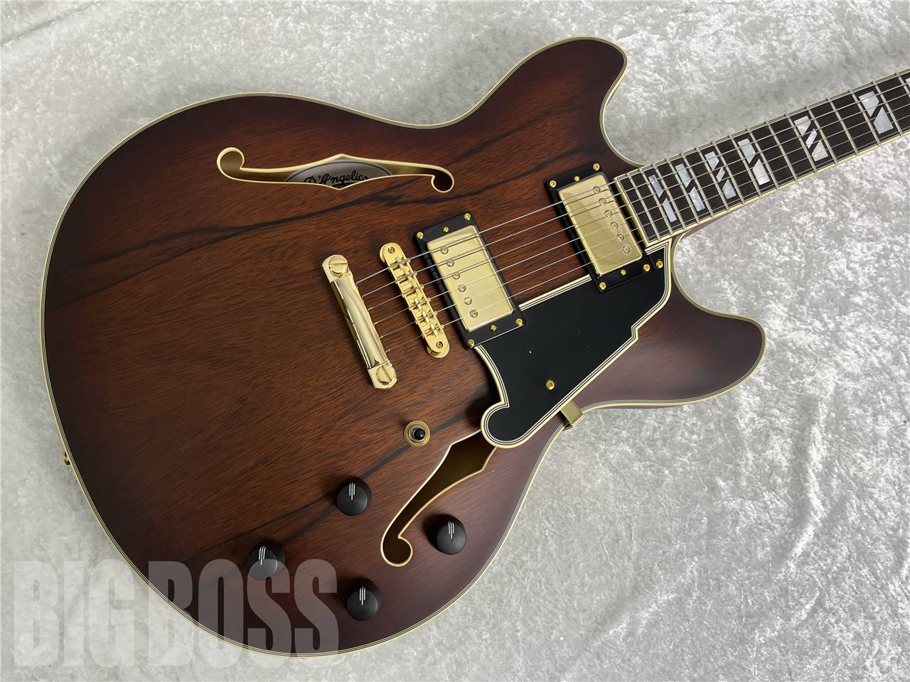 D'Angelico(ディアンジェリコ) Deluxe DC Satin/Brown Burst (セミアコ)お茶の水駅前店・別館