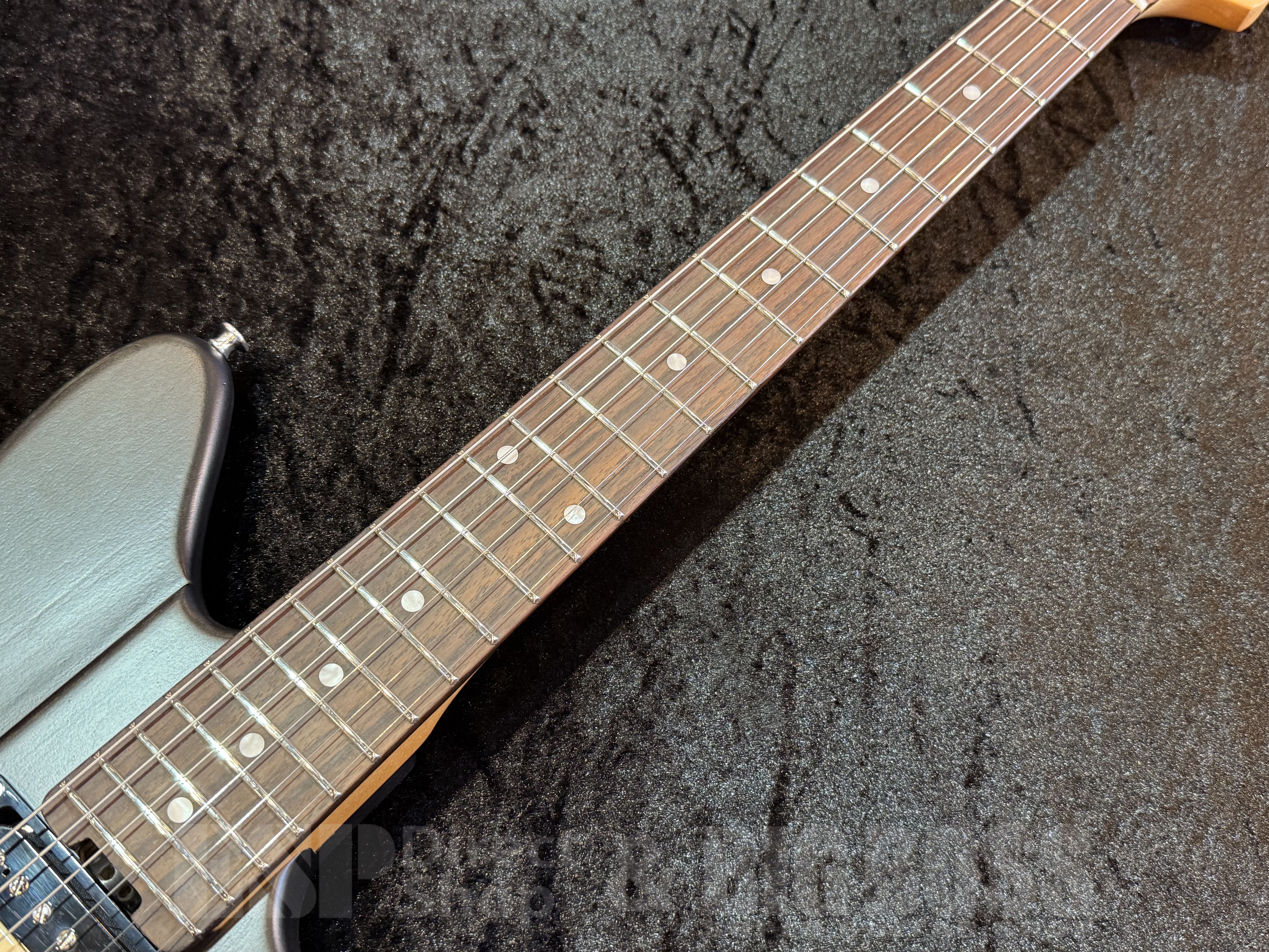 【即納可能】EDWARDS(エドワーズ)Platinum Edition KARMASTER【滝 善充/9mm Parabellum Bullet】 福岡店 - 5