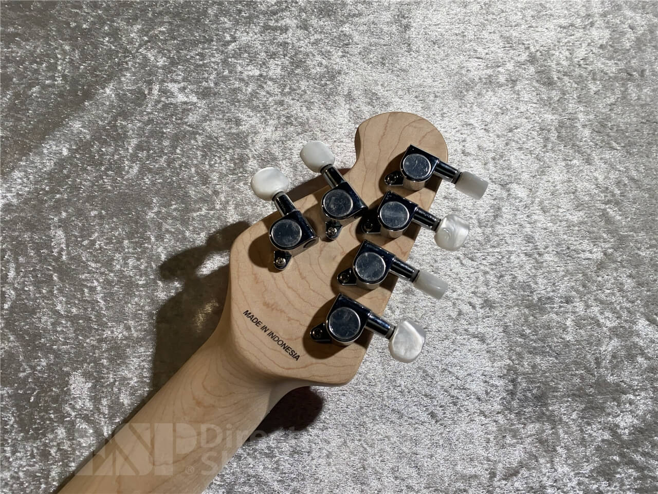 【即納可能】Sterling by MUSIC MAN(スターリン バイ ミュージックマン) AXIS AX40 (Trans Red) 札幌店