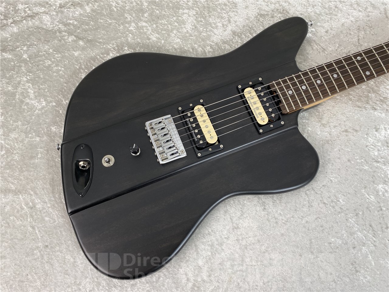 【即納可能】EDWARDS(エドワーズ)Platinum Edition KARMASTER (9mm Parabellum Bullet/滝 善充 Model) お茶の水駅前店(東京) - 3