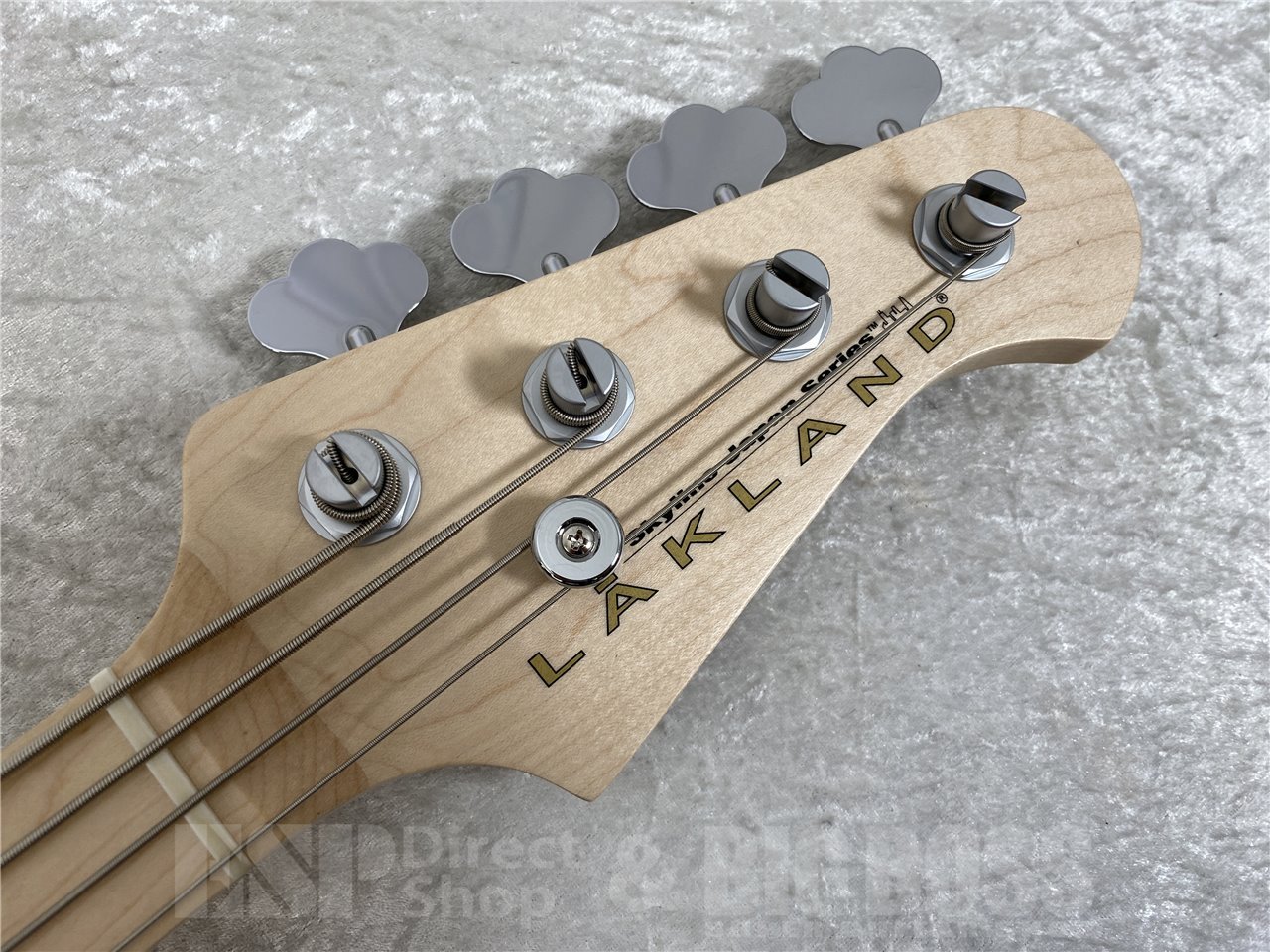 【即納可能】Lakland(レイクランド) Skyline Japan Series SK-4CL / Maple FB (Black) お茶の水駅前店(東京)