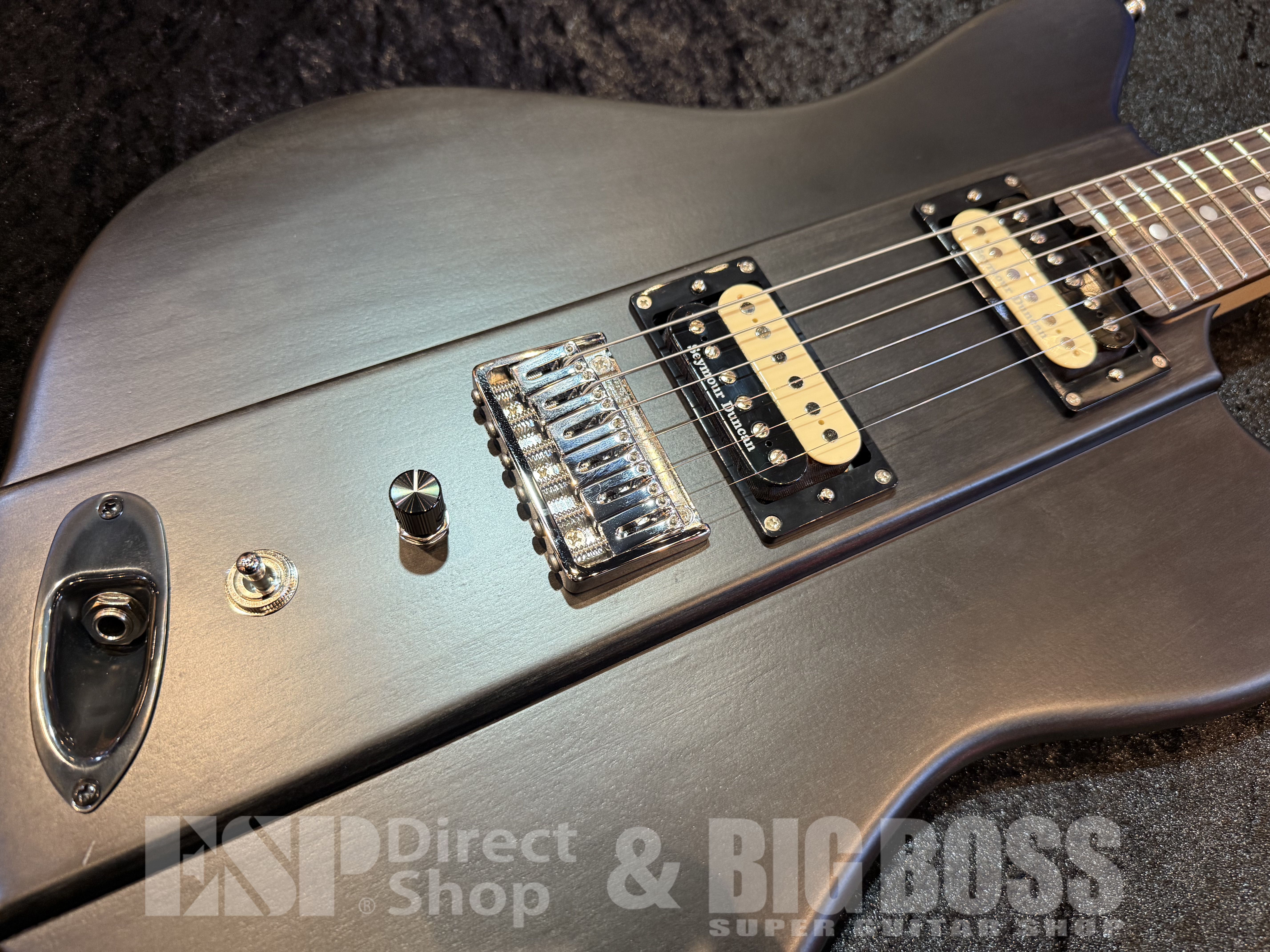 【即納可能】EDWARDS（エドワーズ）Platinum Edition KARMASTER【滝 善充/9mm Parabellum Bullet】　福岡店 - 3