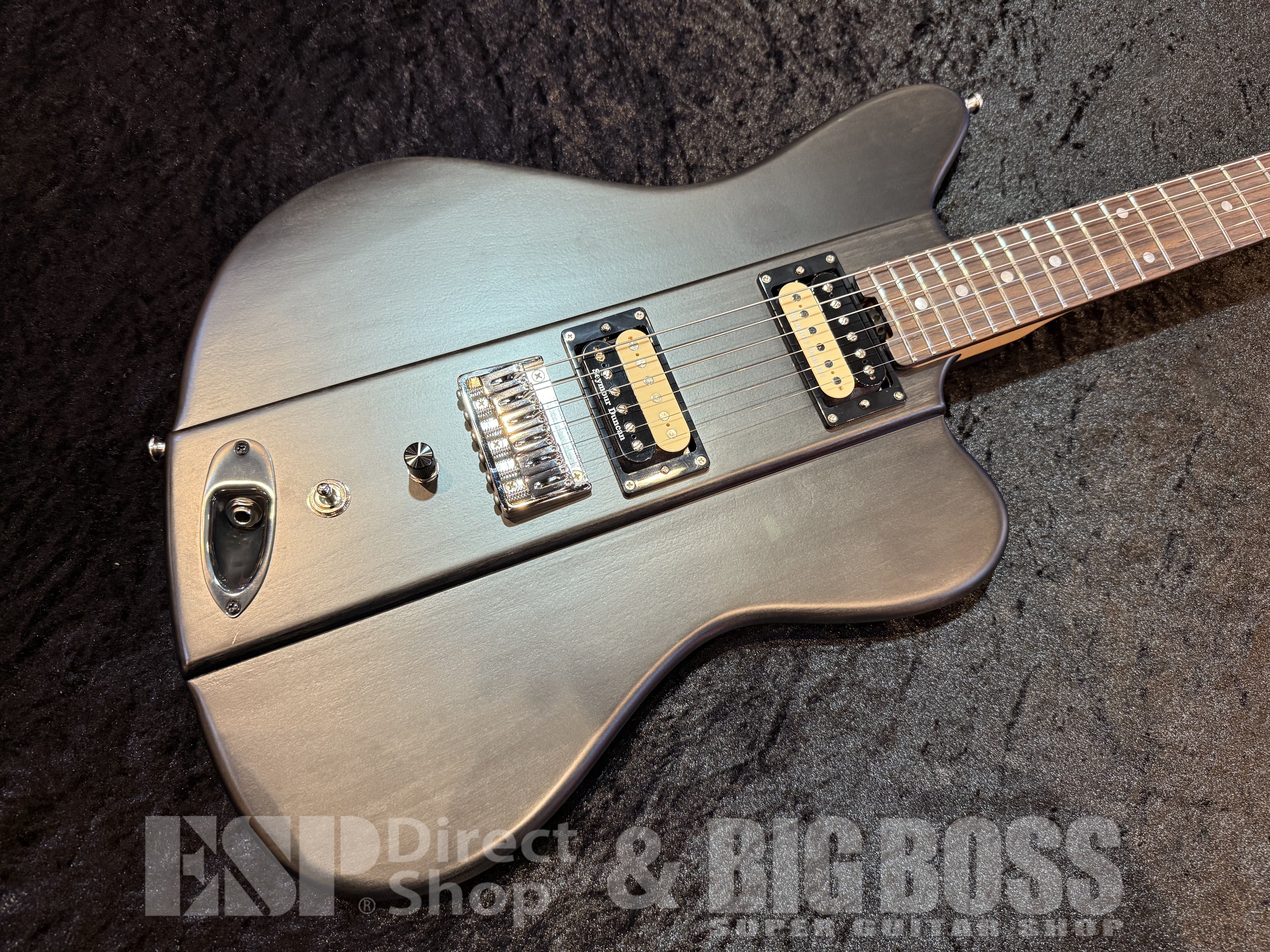 【即納可能】EDWARDS（エドワーズ）Platinum Edition KARMASTER【滝 善充/9mm Parabellum Bullet】　福岡店 - 2