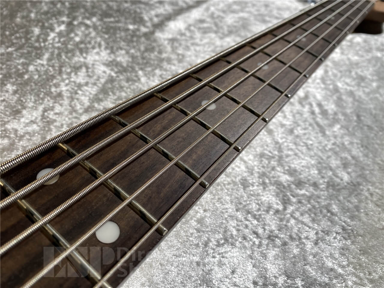 【即納可能】Sterling by MUSIC MAN(スターリンバイミュージックマン) STINGRAY RAY35 HH Spalted Maple Top (Blood Orange Burst) 札幌店