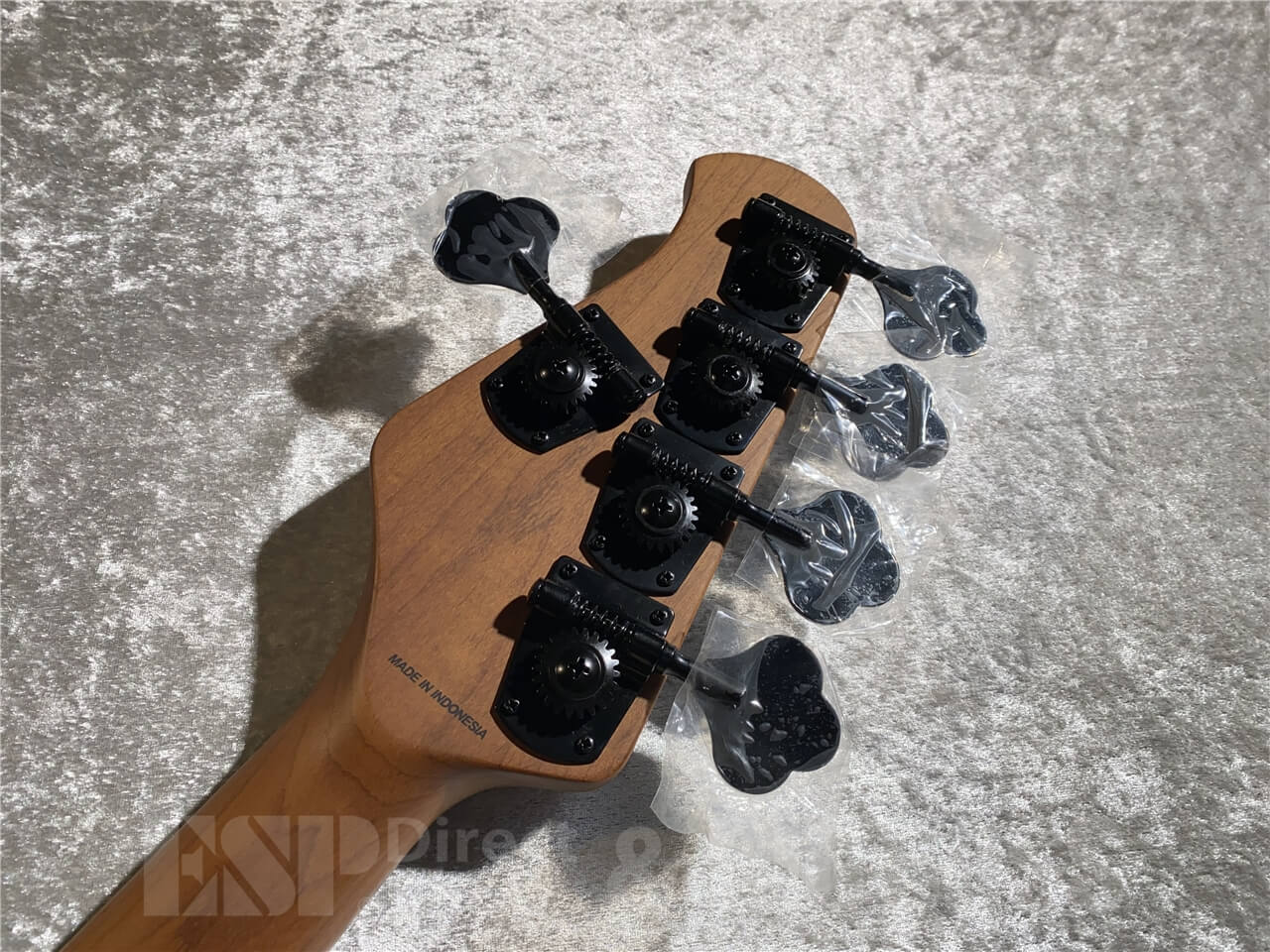 【即納可能】Sterling by MUSIC MAN(スターリンバイミュージックマン) STINGRAY RAY35 HH Spalted Maple Top (Blood Orange Burst) 札幌店