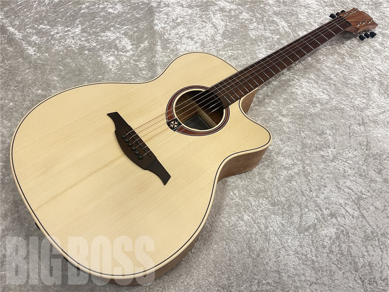 【即納可能】LAG Guitars（ラグギターズ）T70ACE（Natural）　名古屋店