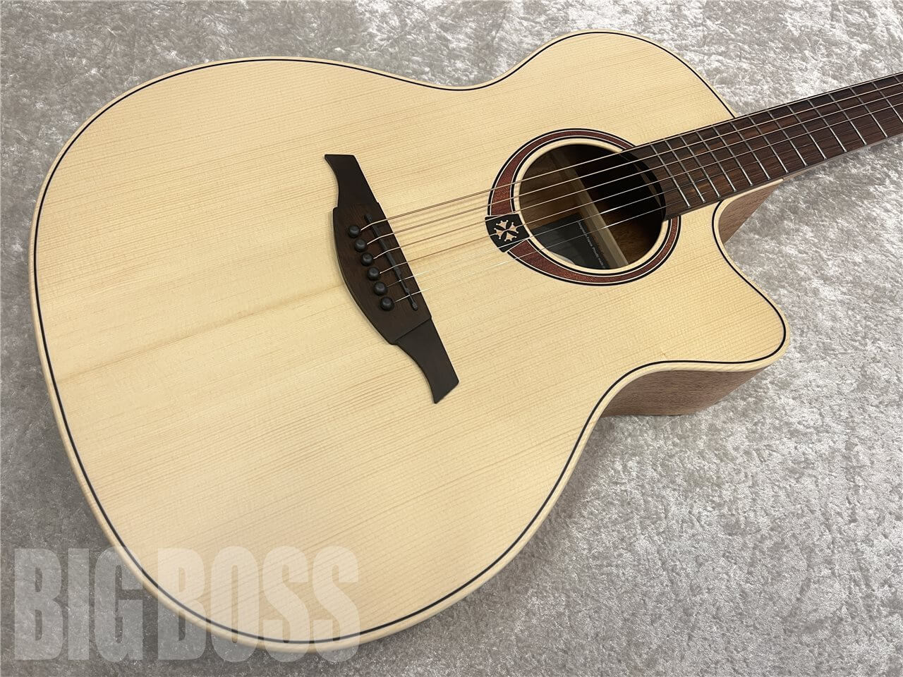 【即納可能】LAG Guitars（ラグギターズ）T70ACE（Natural）　名古屋店