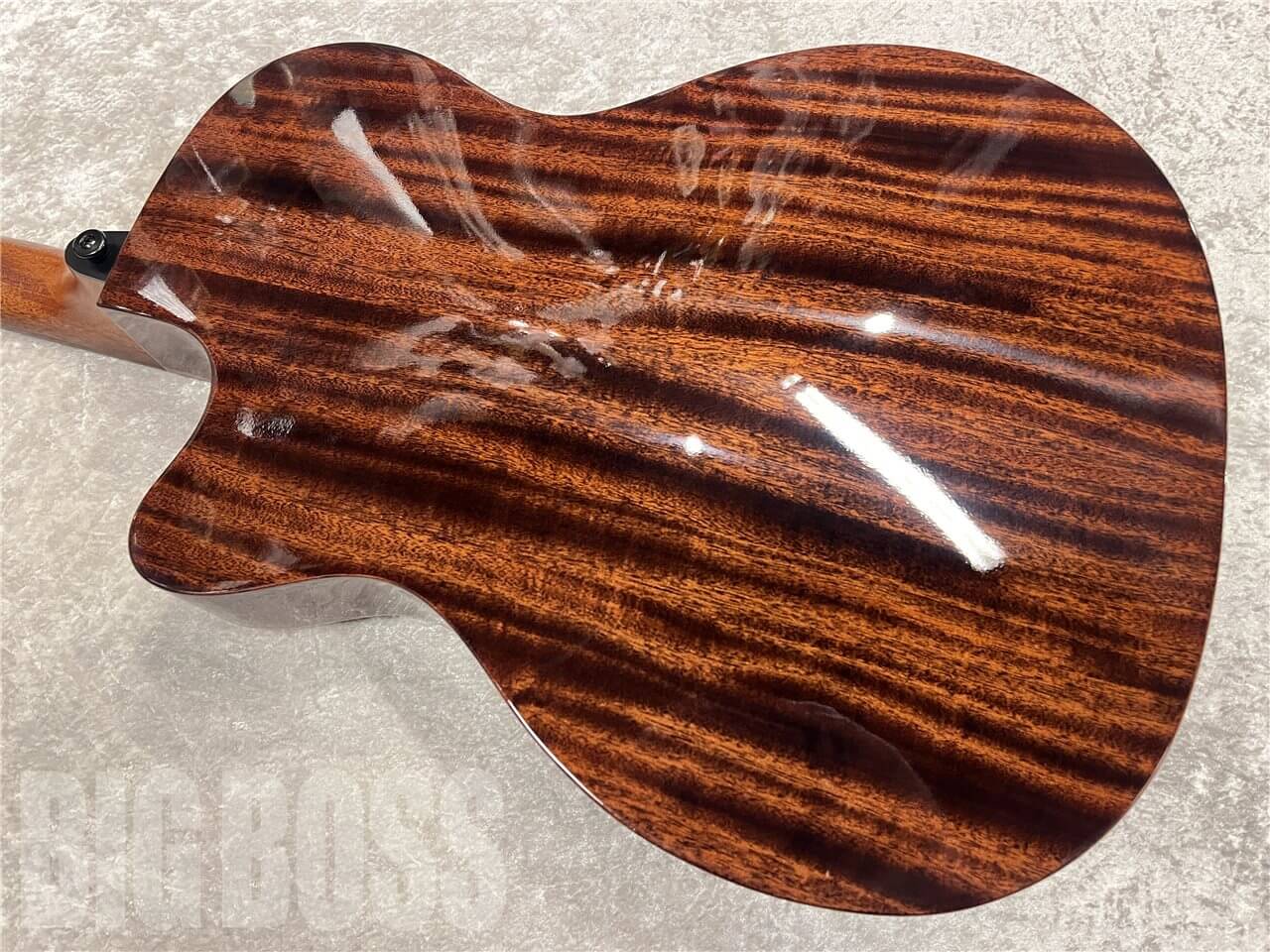 【即納可能】LAG Guitars（ラグギターズ）T118ASCE（Natural）　名古屋店