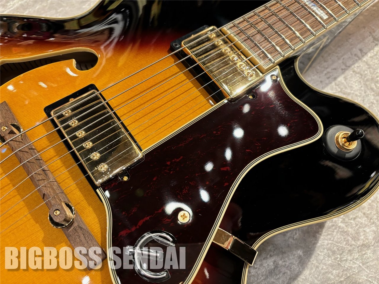 【傷有り特価/即納可能】Epiphone(エピフォン)Broadway/Vintage Sunburst 仙台店【中古・アウトレット タイムセール対象商品】