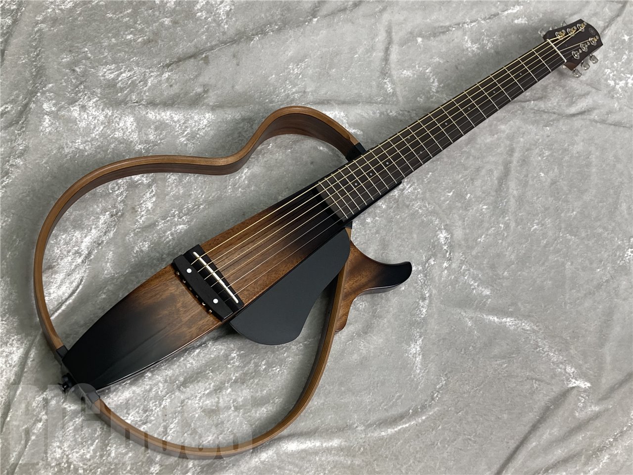 YAMAHA(ヤマハ) SLG200S Tabacco Brown Sunburst (サイレントギター) お茶の水駅前店・別館