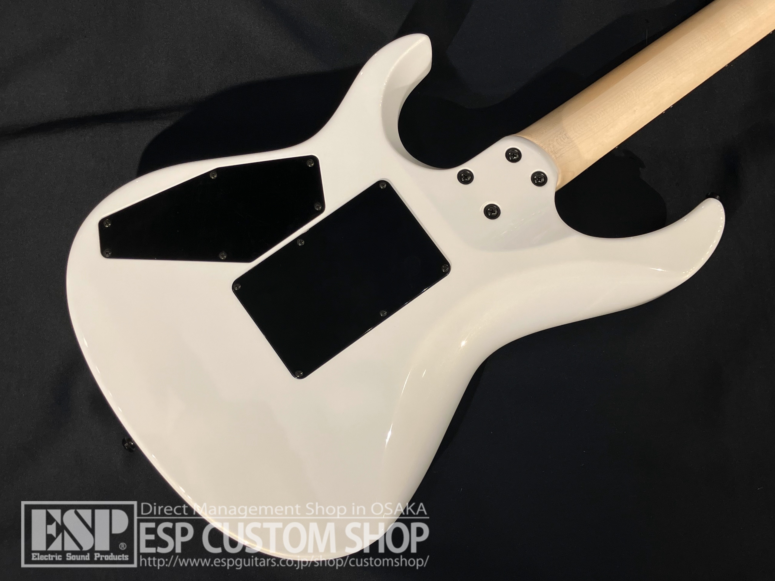 【即納可能】ESP(イーエスピー) MAVERICK / Pearl White Gold 大阪店