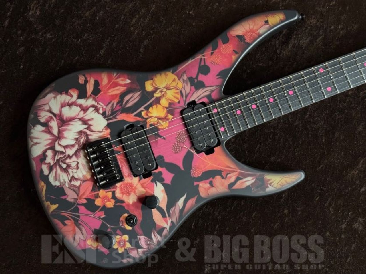【即納可能/プロモーション特価】RuF Guitars （ルーフギタ）Professor Schrödinger 6 【Pink Floral Cloth Top】　茶水店 - 2