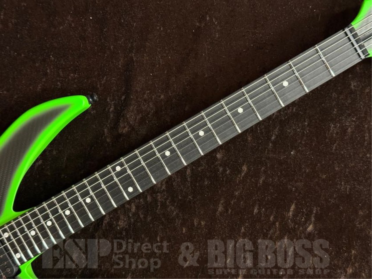【即納可能/プロモーション特価】RuF Guitars（ルーフギター） Master Schrödinger 6 【Neon Green Burst】　茶水店 - 3