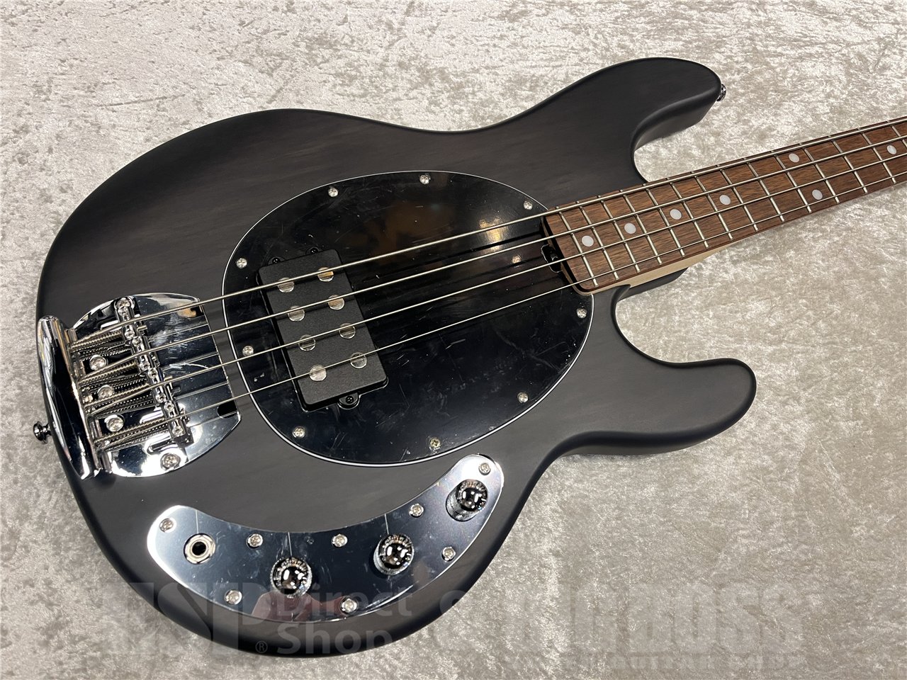 【即納可能】Sterling by MUSIC MAN（スターリンバイミュージックマン）SUB Series StingRay Ray 4（Trans Black Satin）　名古屋店 - 2