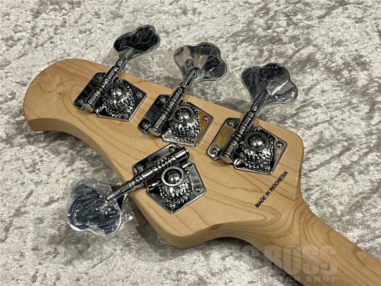 【即納可能】Sterling by MUSIC MAN（スターリンバイミュージックマン）SUB Series StingRay Ray 4（Trans Black Satin）　名古屋店 - 6