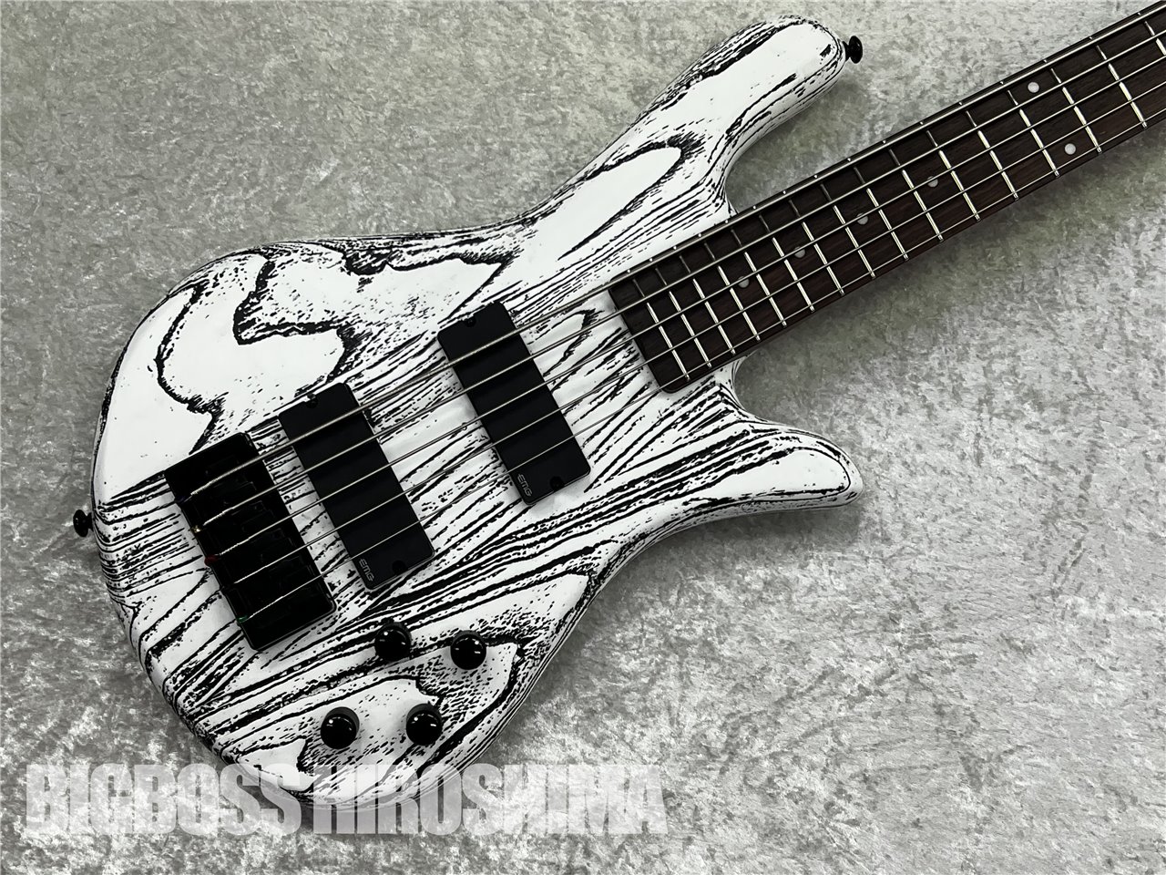 【即納可能】Spector（スペクター）NS Pulse 5 Satin EX-LTD (White w/Black Filler) 広島店