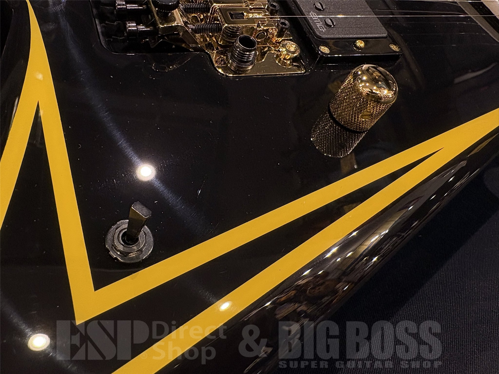 【即納可能】EDWARDS(エドワーズ) E-ALEXI KATAKANA / Black with Yellow Pinstripe (Alexi Laiho Model) 京都店 - 4