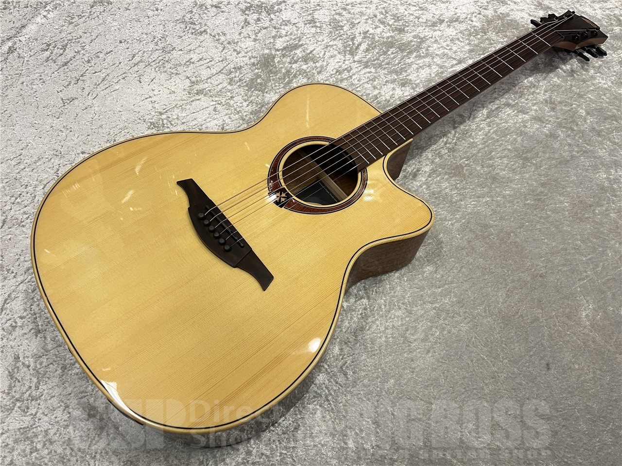 【即納可能】LAG Guitars(ラグギターズ)T88ACE(Natural) 名古屋店