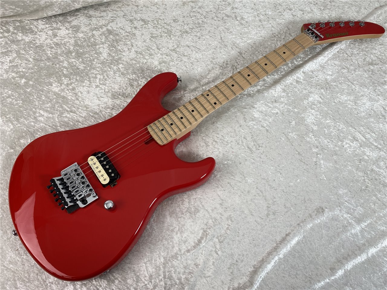 【即納可能】KRAMER(クレーマー) The 84 (Radiant Red) お茶の水駅前店(東京)