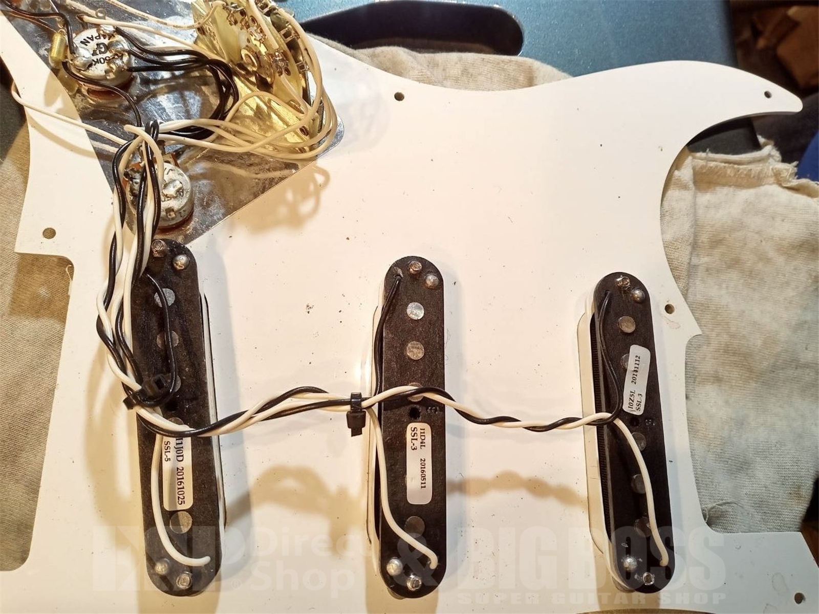 【USED / 即納可能】Fender Japan(フェンダージャパン) ST57 / Old Lake Placid Blue 京都店 - 11