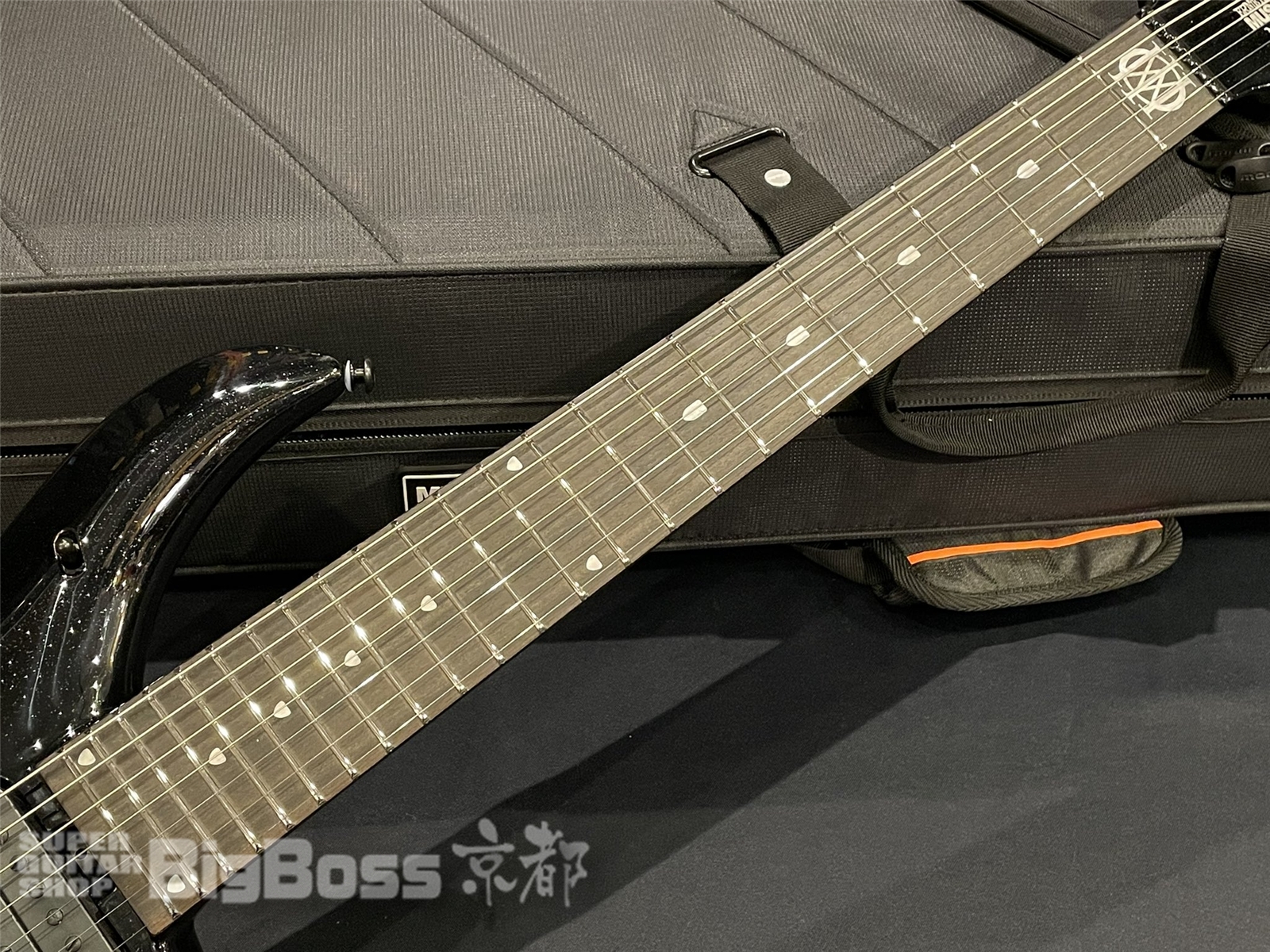 【即納可能】MUSIC MAN(ミュージックマン) MJ7 E Majesty 7-String / Black Frosting 【John Petrucci Model!】 京都店