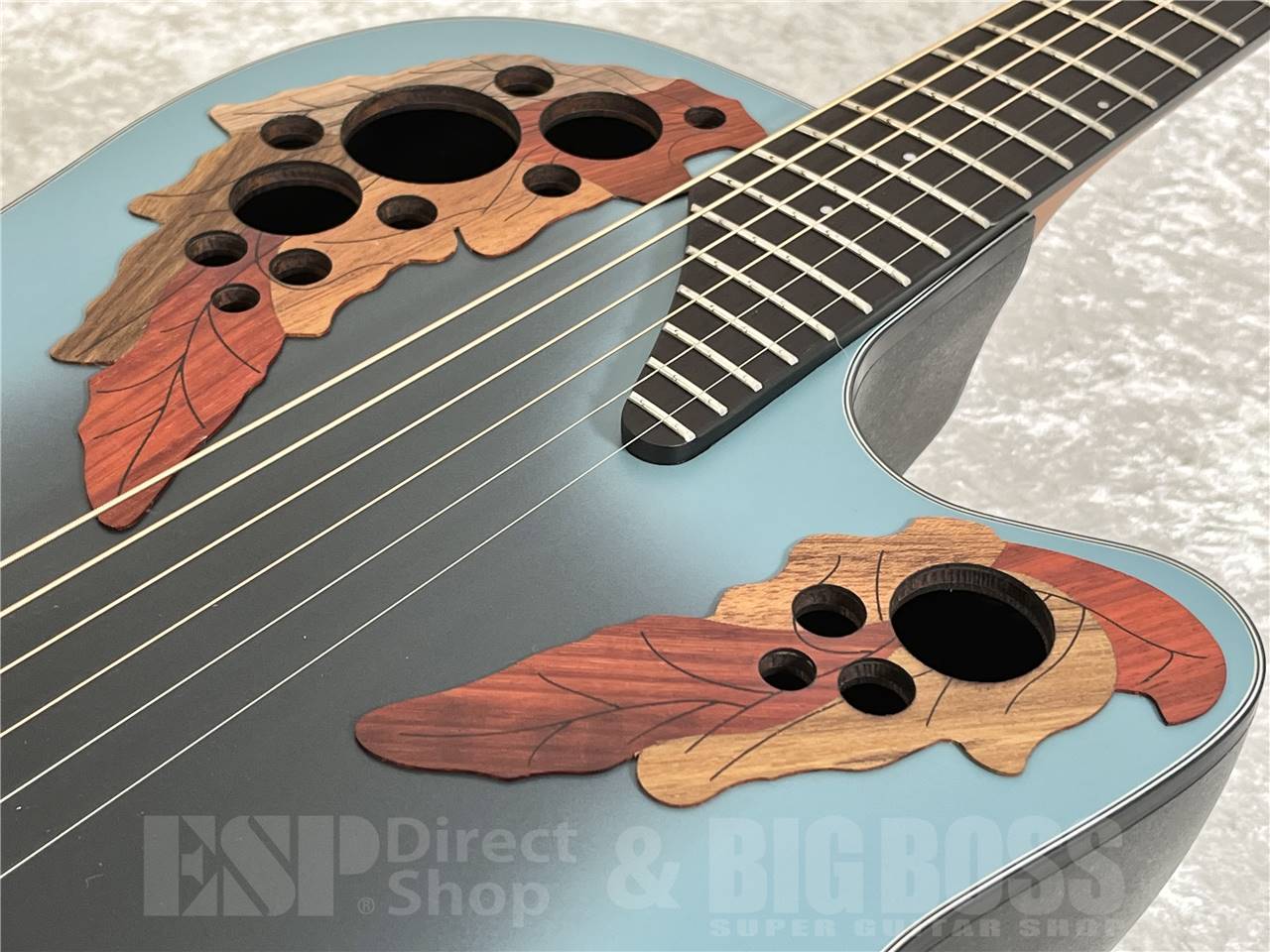 【即納可能】Ovation(オベーション) Celebrity Elite Exotic Mid Depth CE44 RBB Reverse Blue Burst (エレクトリックアコースティックギター) お茶の水駅前店・別館 - 4