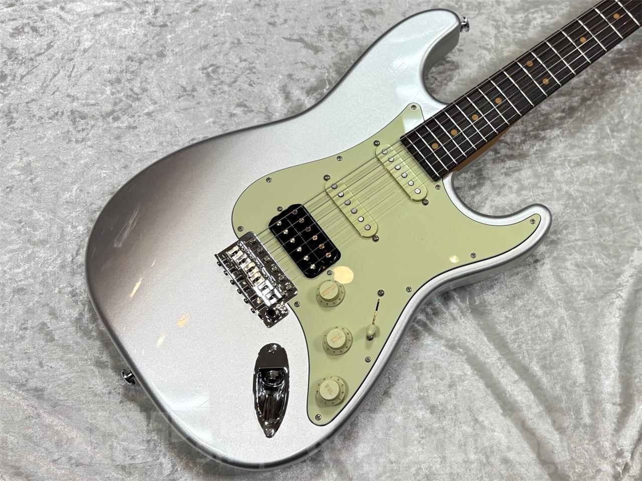 【即納可能】Suhr(正規輸入品) JE-Line Classic S Antique "Vintage LE"/Firemist Silver/ GWS - 2