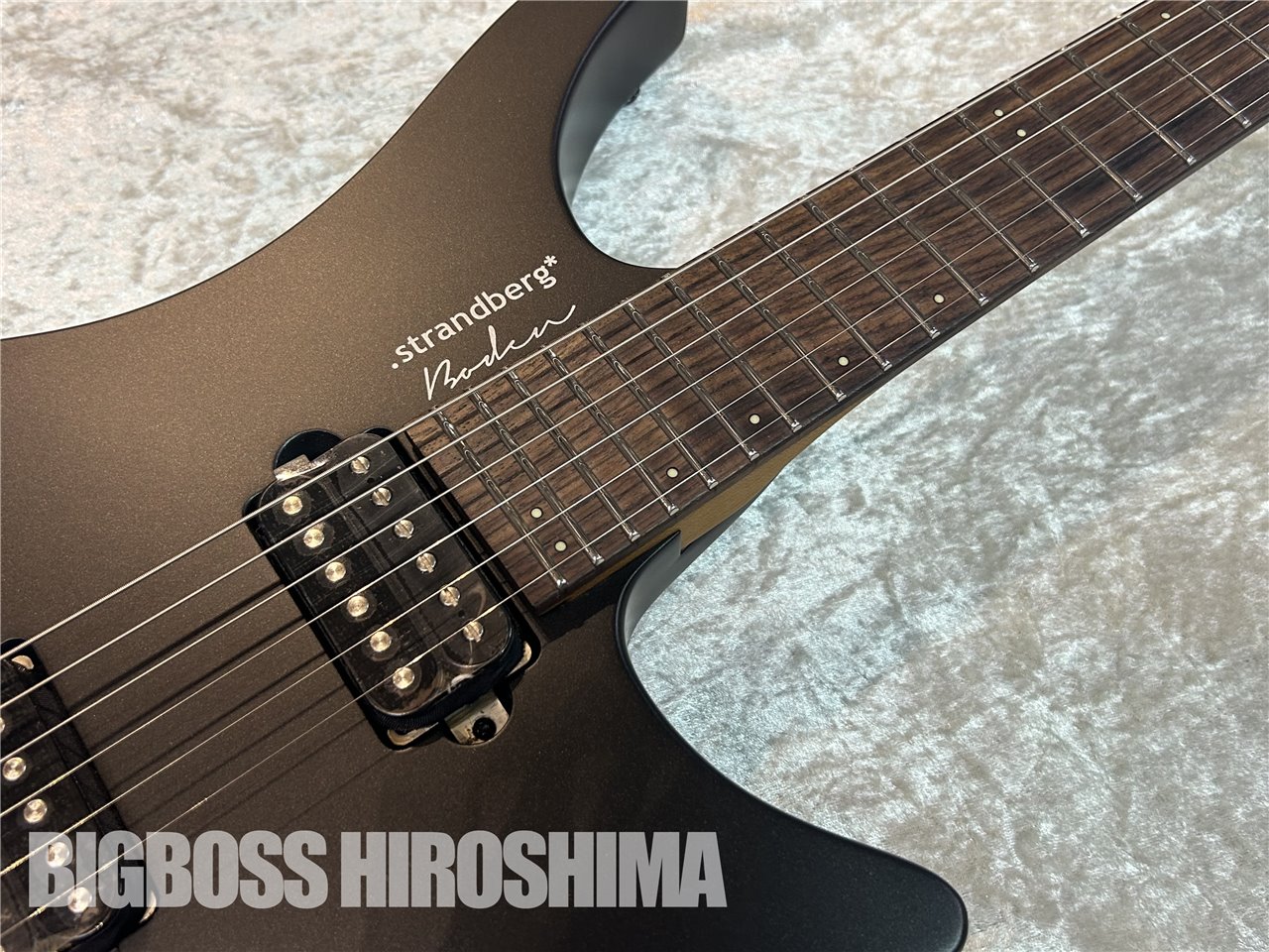 【即納可能】strandberg(ストランドバーグ) Boden Essential 6(Black Granite) 広島店