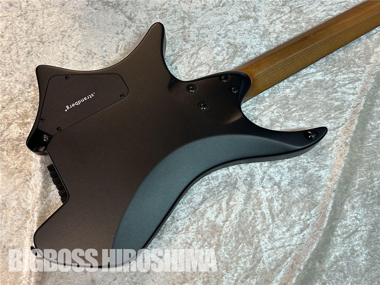 【即納可能】strandberg(ストランドバーグ) Boden Essential 6(Black Granite) 広島店