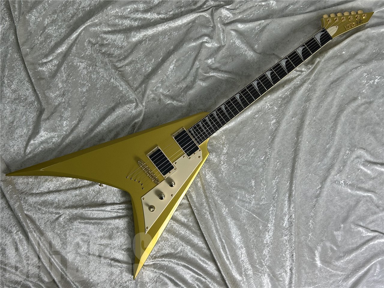 【即納可能/中古品】LTD(エルティーディー) KH-V (Metallic Gold) (METALLICA/Kirk Hammettモデル) お茶の水駅前店(東京) - 2