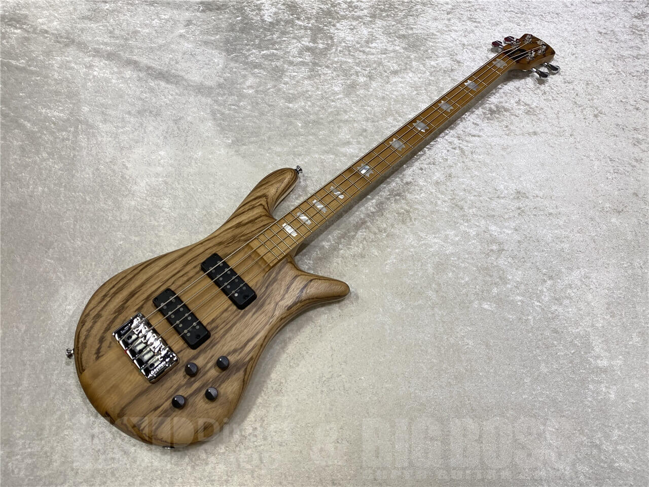 【即納可能/OUTLET/大決算セール】Spector(スペクター) Euro4 RST Zebrawood（Natural Matte） 札幌店