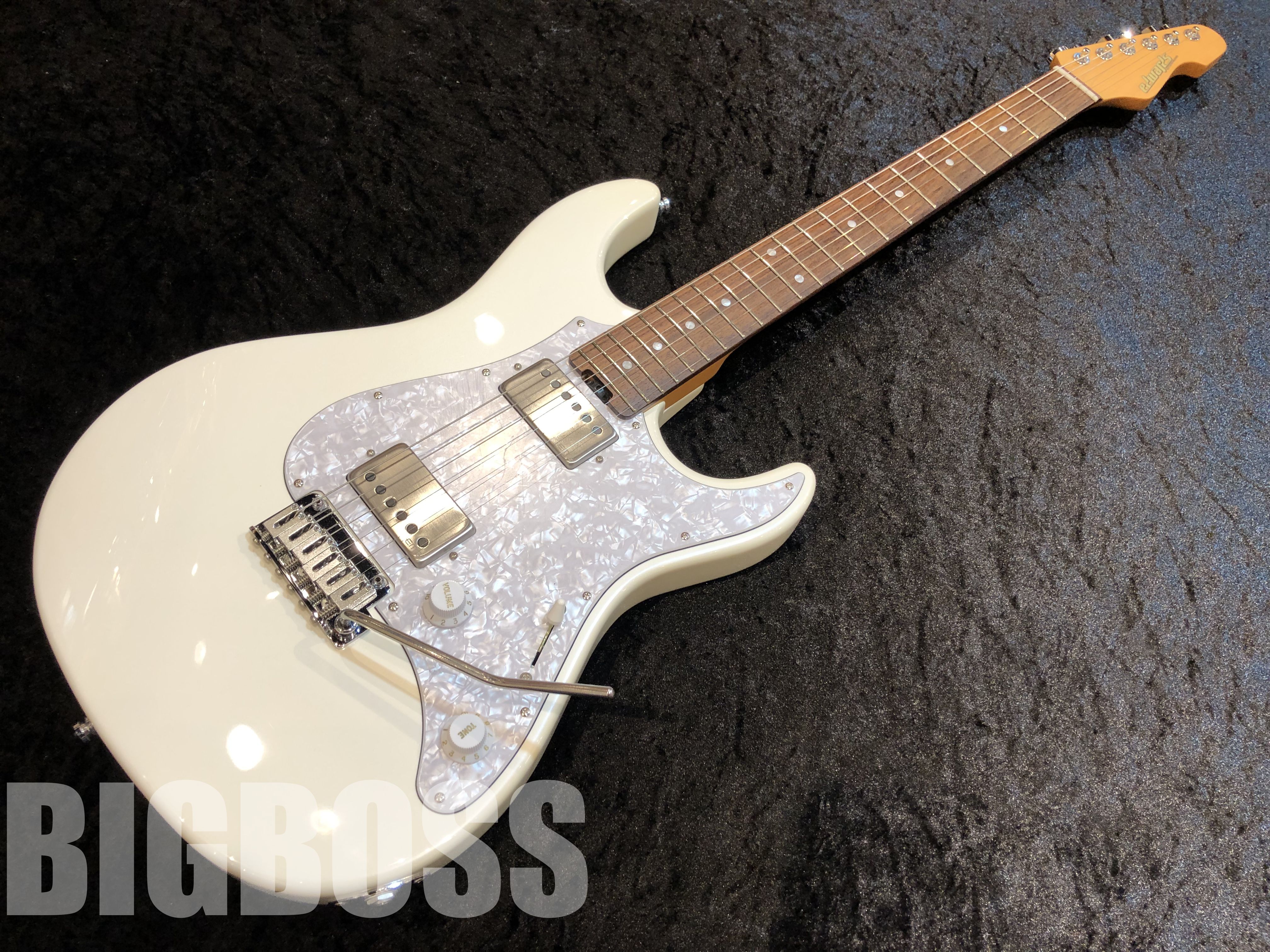 【即納可能】【モディファイ品】EDWARDS(エドワーズ)E-SNAPPER-AL/R 【Pearl White】福岡店【大決算SALE開催中｜3月31日(月)まで】