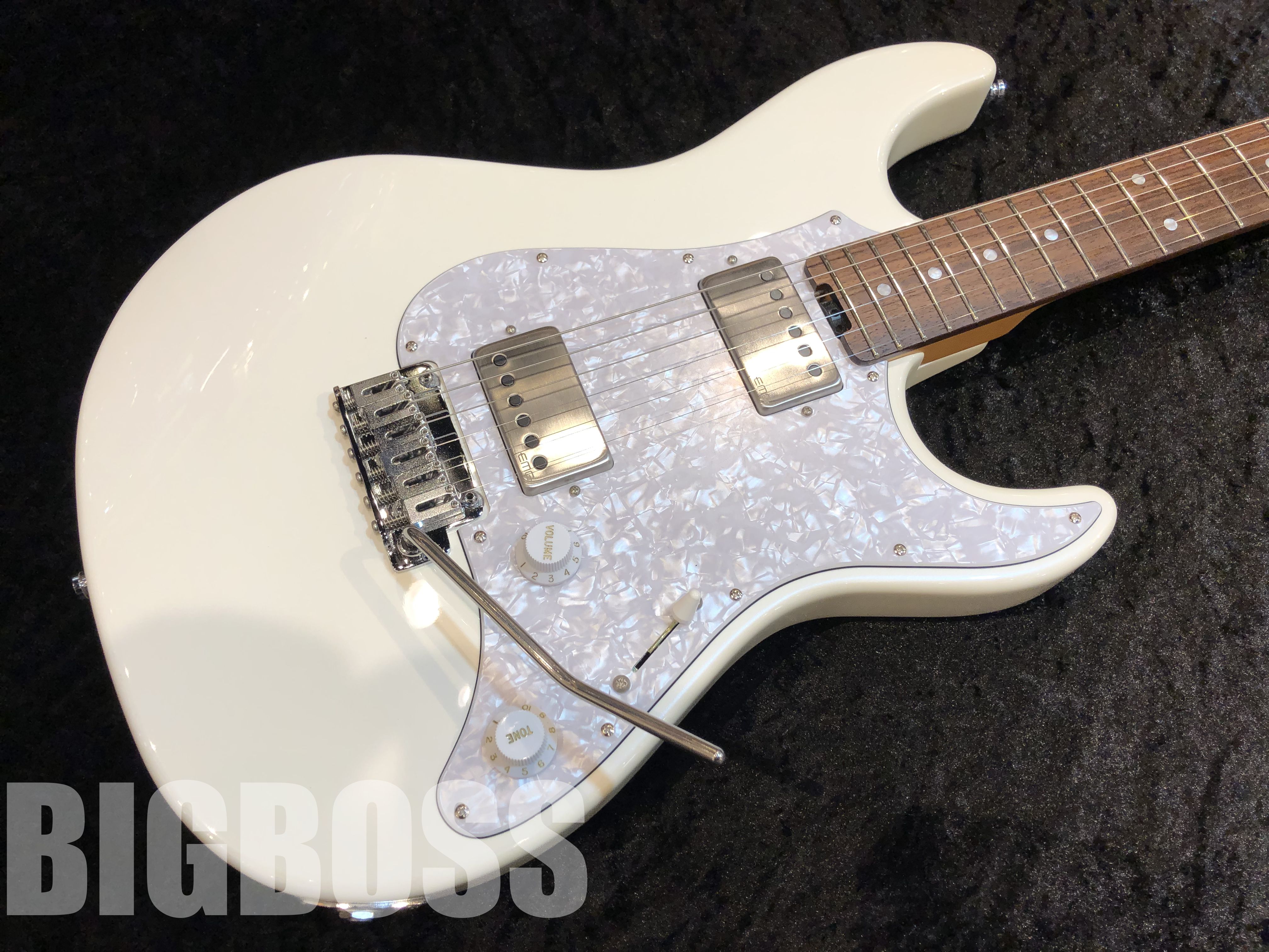 【即納可能】【モディファイ品】EDWARDS(エドワーズ)E-SNAPPER-AL/R 【Pearl White】福岡店【大決算SALE開催中｜3月31日(月)まで】