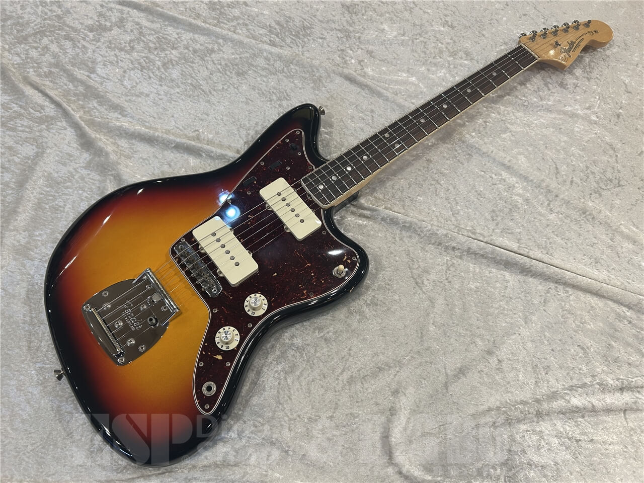 【即納可能/お客様委託品】 Fender (フェンダー) American Vintage 65 Jazzmaster / 3-Color Sunburst 仙台店