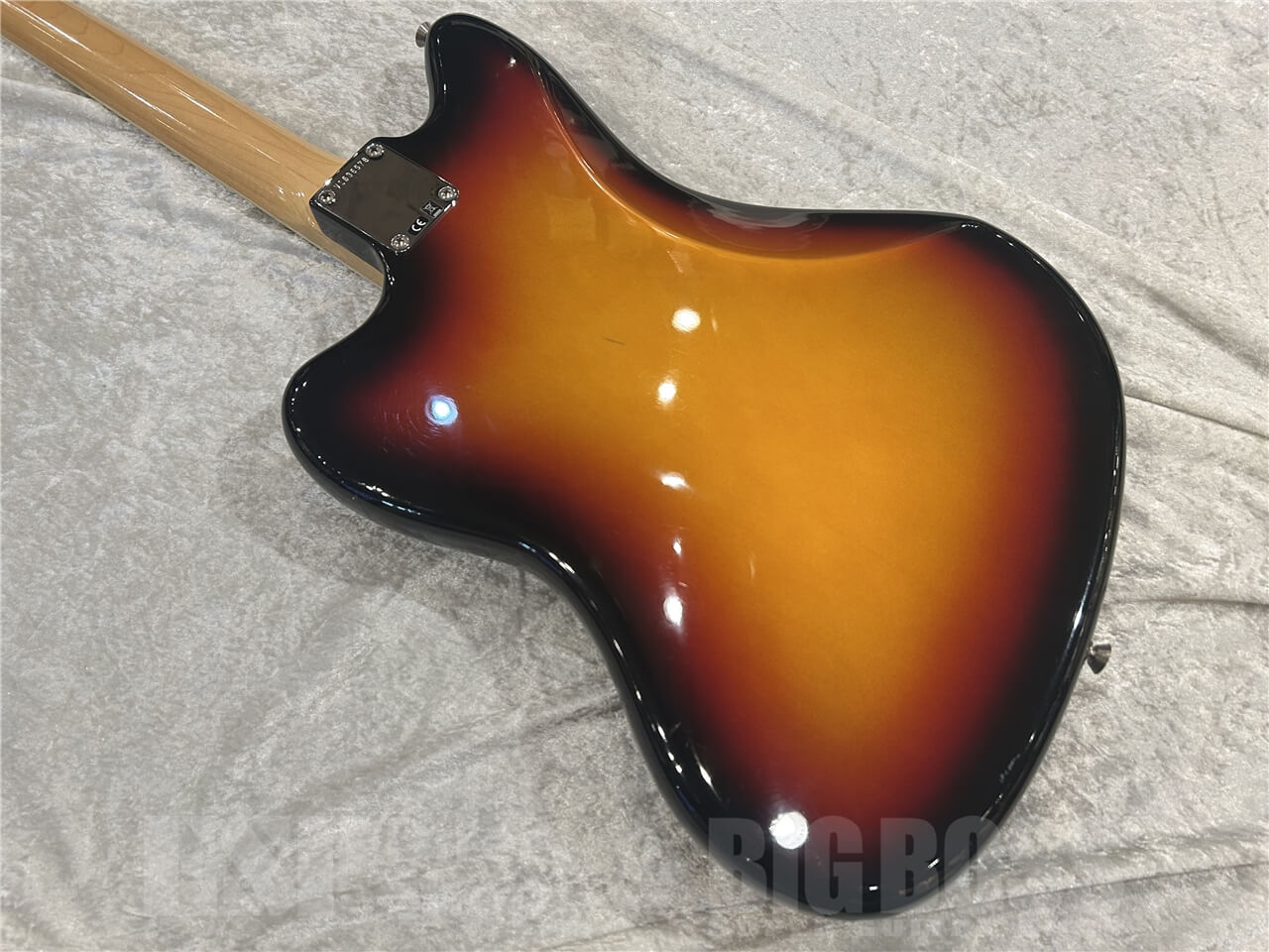【即納可能/お客様委託品】 Fender (フェンダー) American Vintage 65 Jazzmaster / 3-Color Sunburst 仙台店 - 8