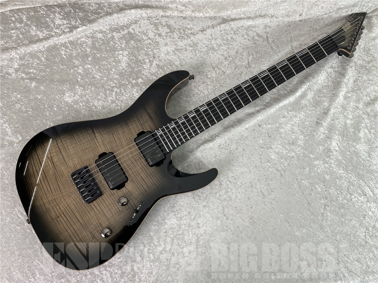 【即納可能】ESP(イーエスピー) M-II CTM NT/FM (Charcoal Burst w/White Pearl Black) お茶の水駅前店(東京) - 2