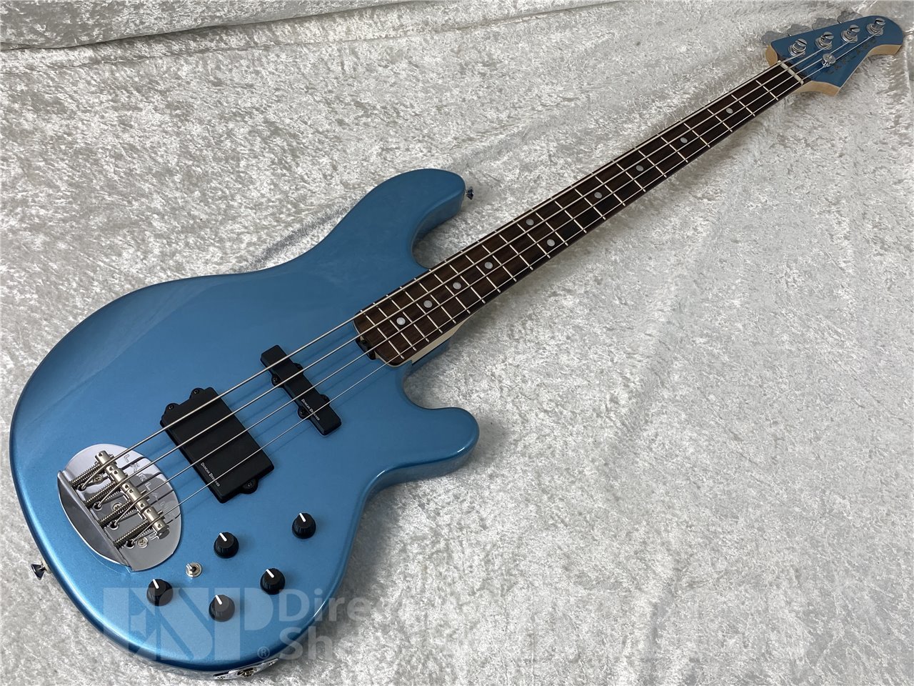 【即納可能】Lakland(レイクランド) Skyline Japan Series SK-4CL / Rosewood FB (Lake Placid Blue) お茶の水駅前店(東京)