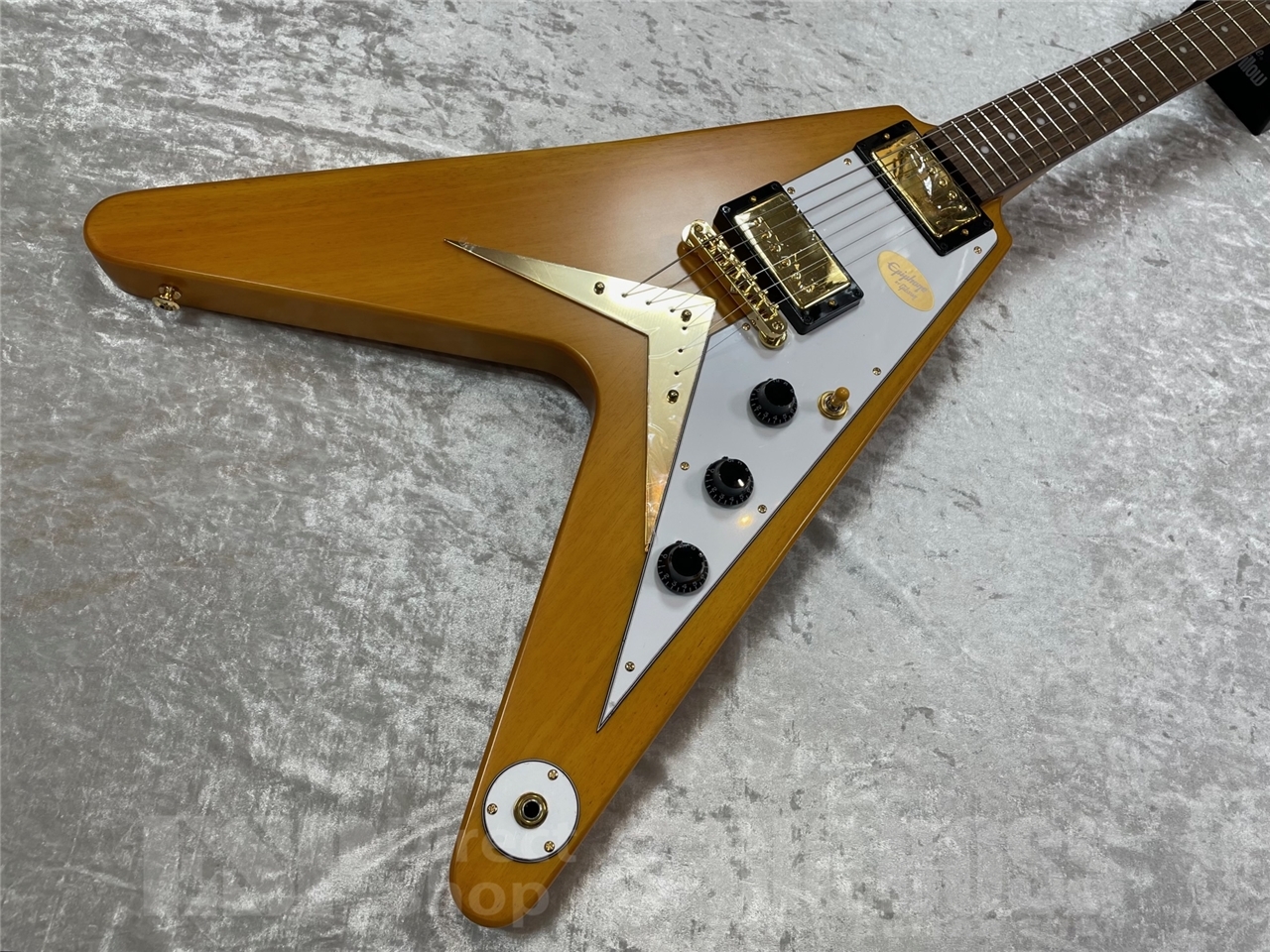 【即納可能】Epiphone 1958 Korina Flying V/Aged Natural/w White Pickguard   GWS - 2
