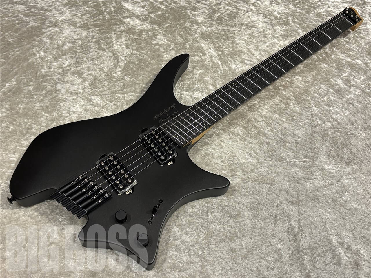 【即納可能】strandberg（ストランドバーグ） Boden Metal NX 6（Black Granite）　名古屋店