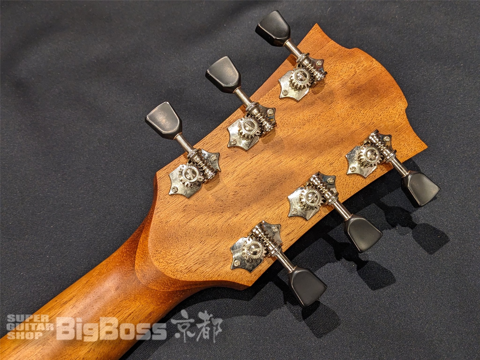 【即納可能】LAG Guitars(ラグギターズ) T70DCE / Black & Brown 京都店