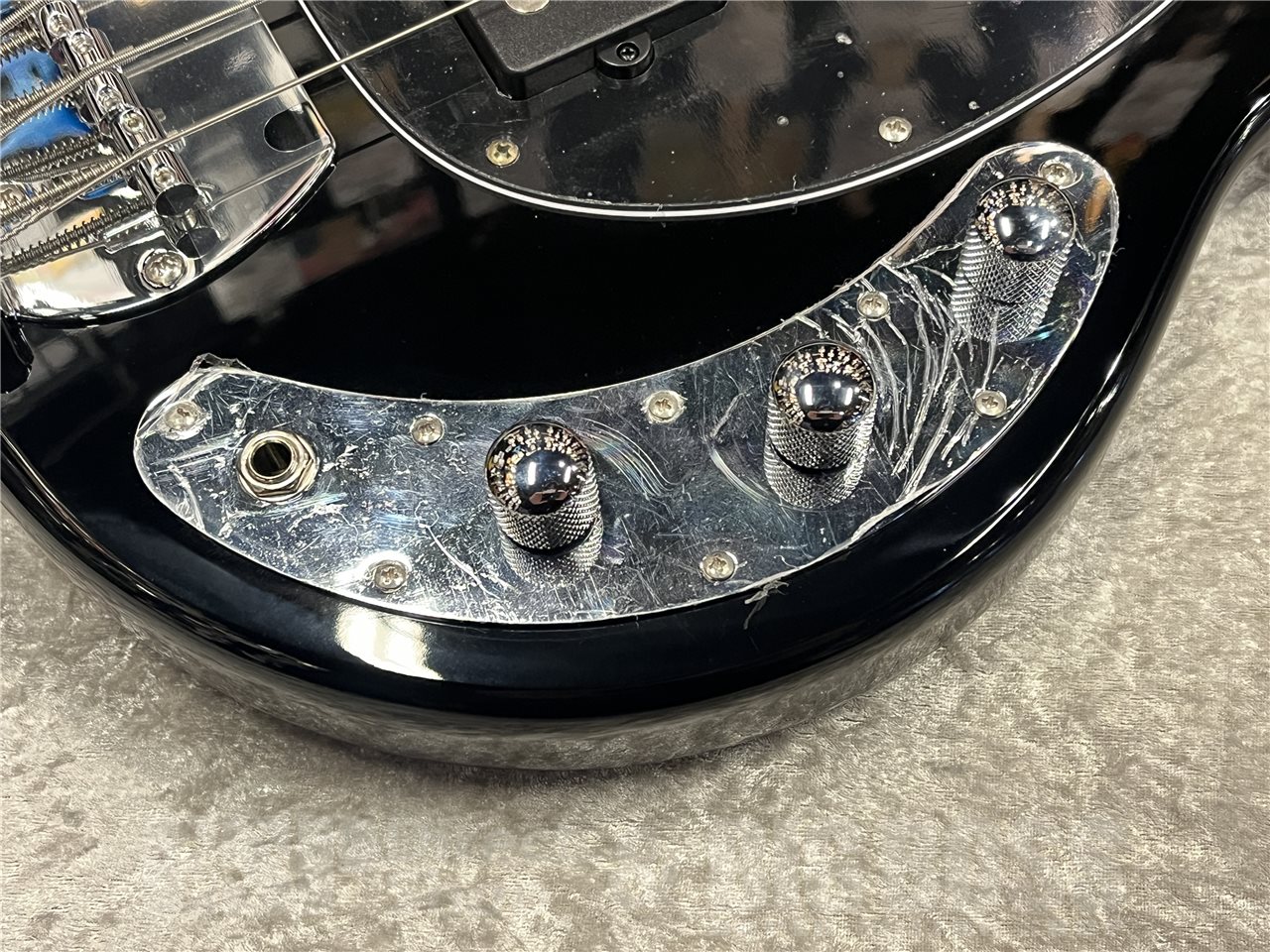 【即納可能】Sterling by MUSIC MAN(スターリンバイミュージックマン)SUB Series StingRay Ray 4(Black) 名古屋店 - 4