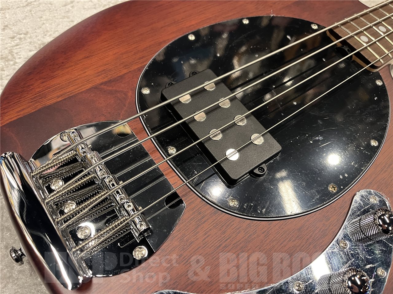 【即納可能】Sterling by MUSIC MAN（スターリンバイミュージックマン）SUB Series StingRay Ray 4（Walnut Satin）　名古屋店 - 3